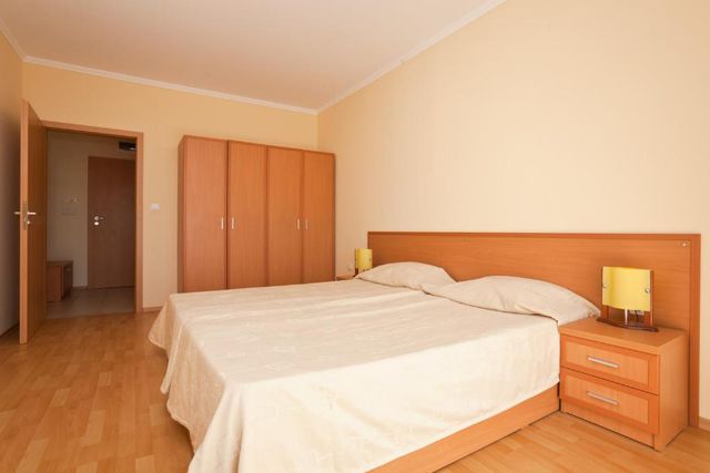 Central Plaza Hotel - 2-bedroom apartment